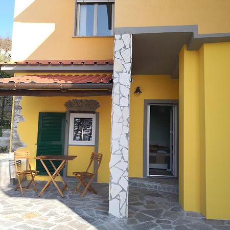 I Tre Grappoli Villa Corniglia Luaran gambar