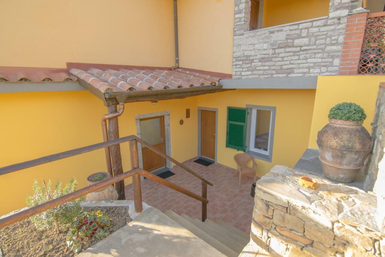 I Tre Grappoli Villa Corniglia Luaran gambar